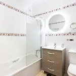 Apartment Home2book Prime Location Apt, *