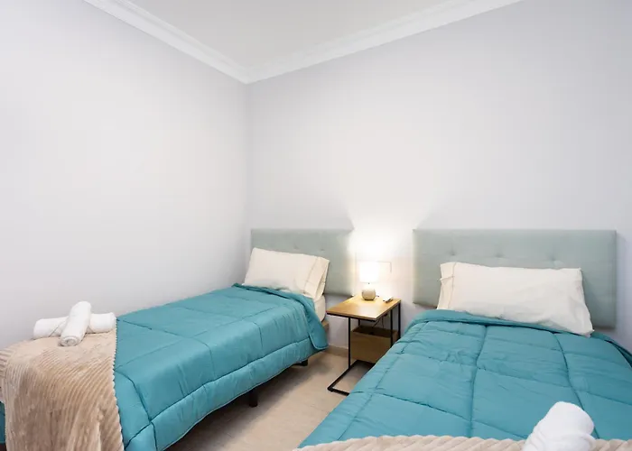 Home2book Prime Location Apt,