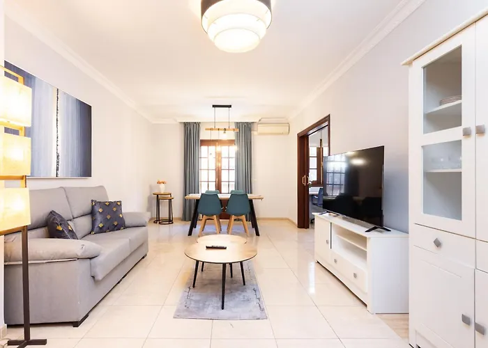 Apartment Home2book Prime Location Apt,